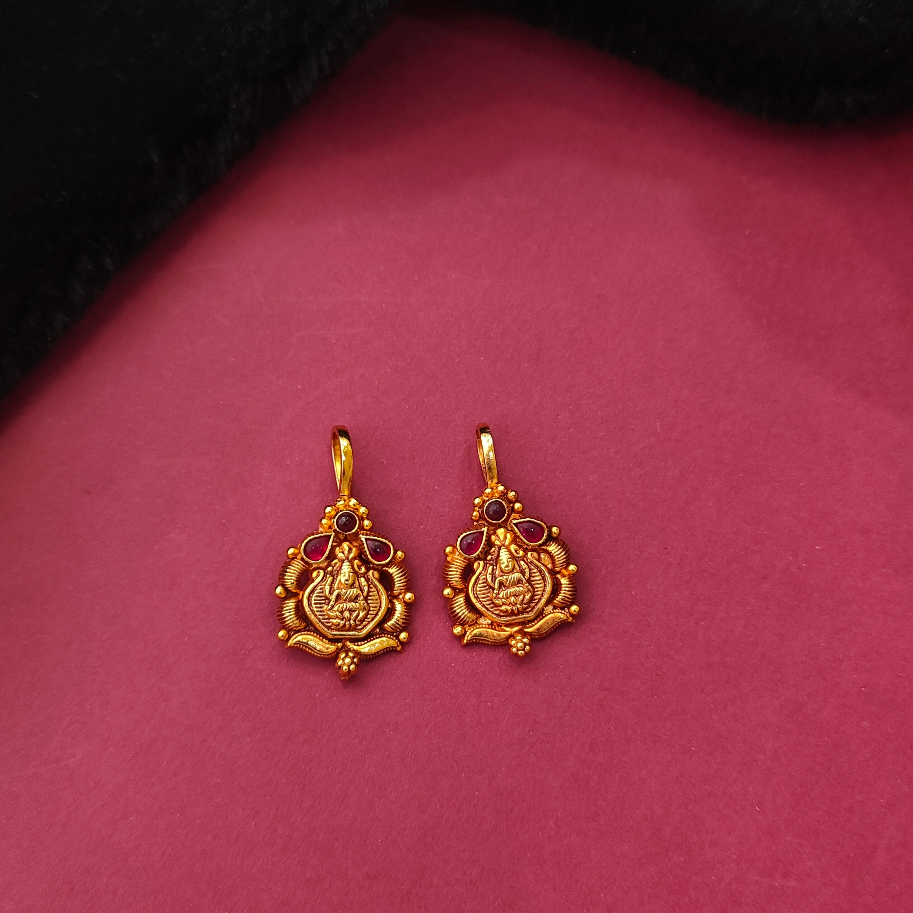 925 Silver Gold Plated Lakshmi Bugadi  -0105