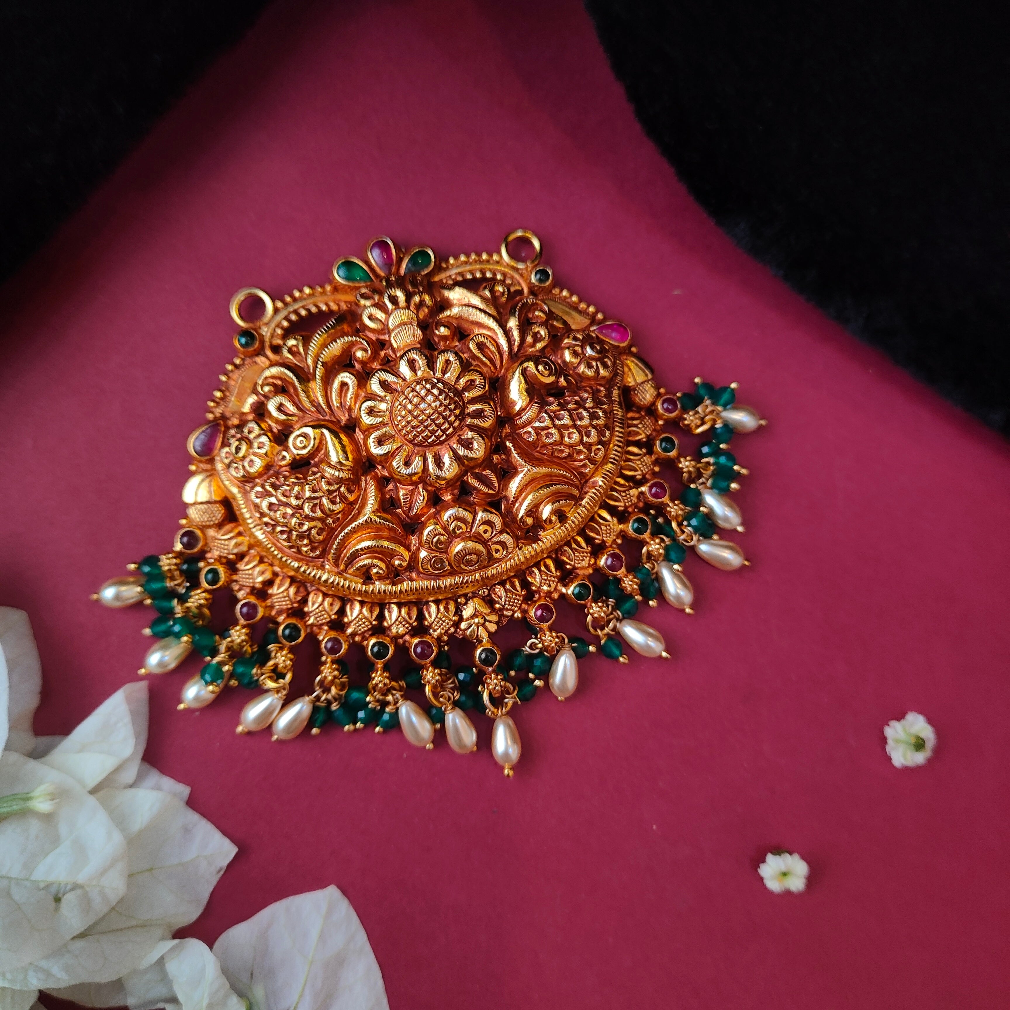 Earkai Silver Pendent - 006