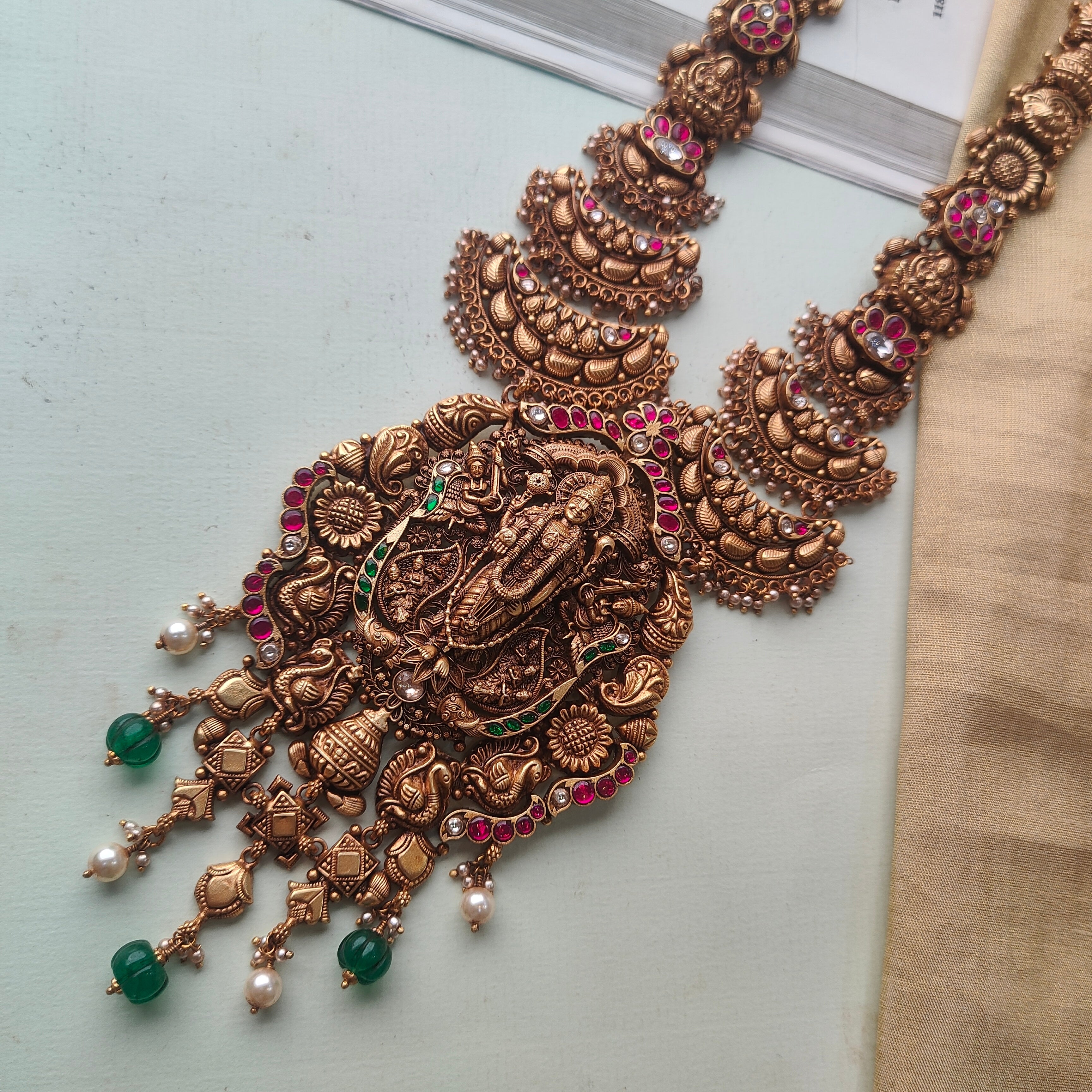 Perumal Silver Nakshi Kundan Haram - 0038