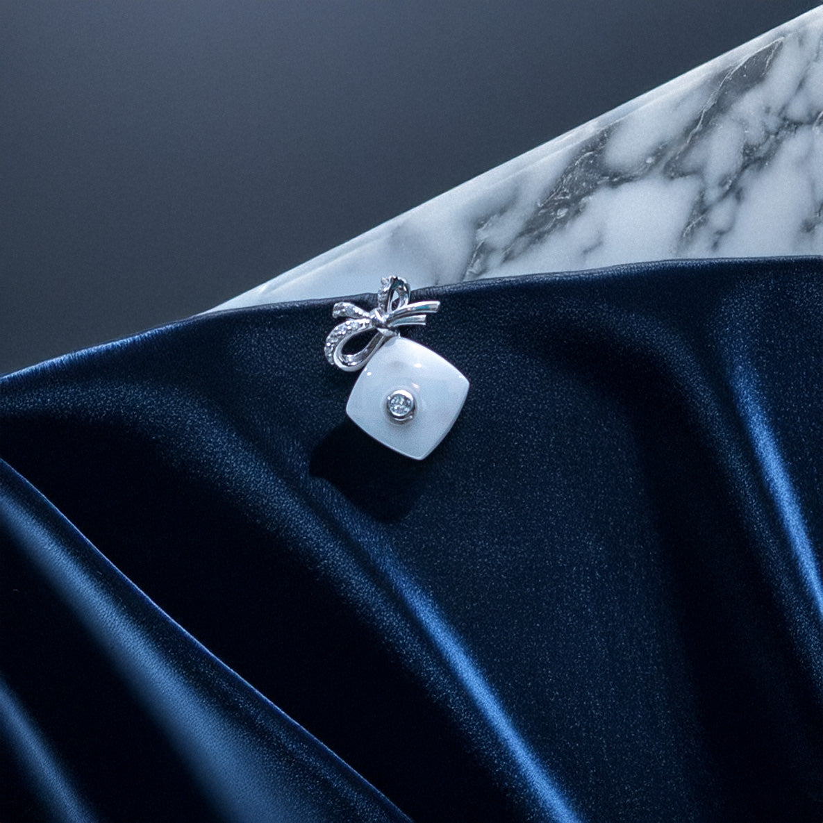 Pure 925 Silver Earstud - 8963