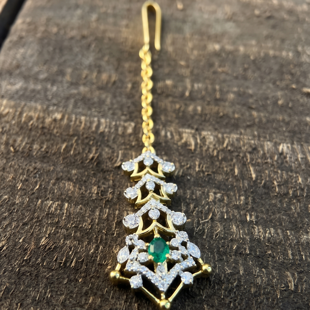 Theia Diamond look Mottu Tikka  - 2019