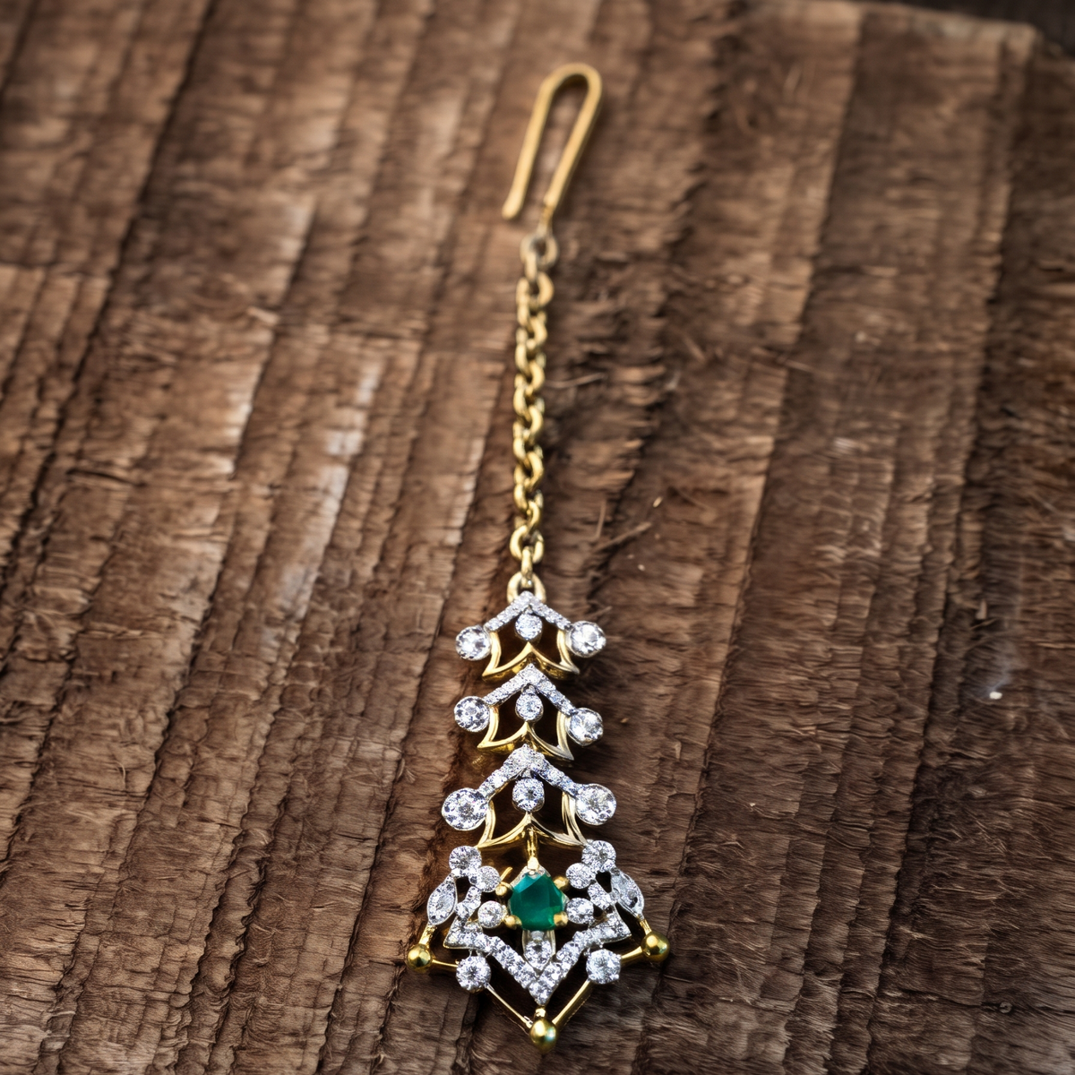 Theia Diamond look Mottu Tikka  - 2019