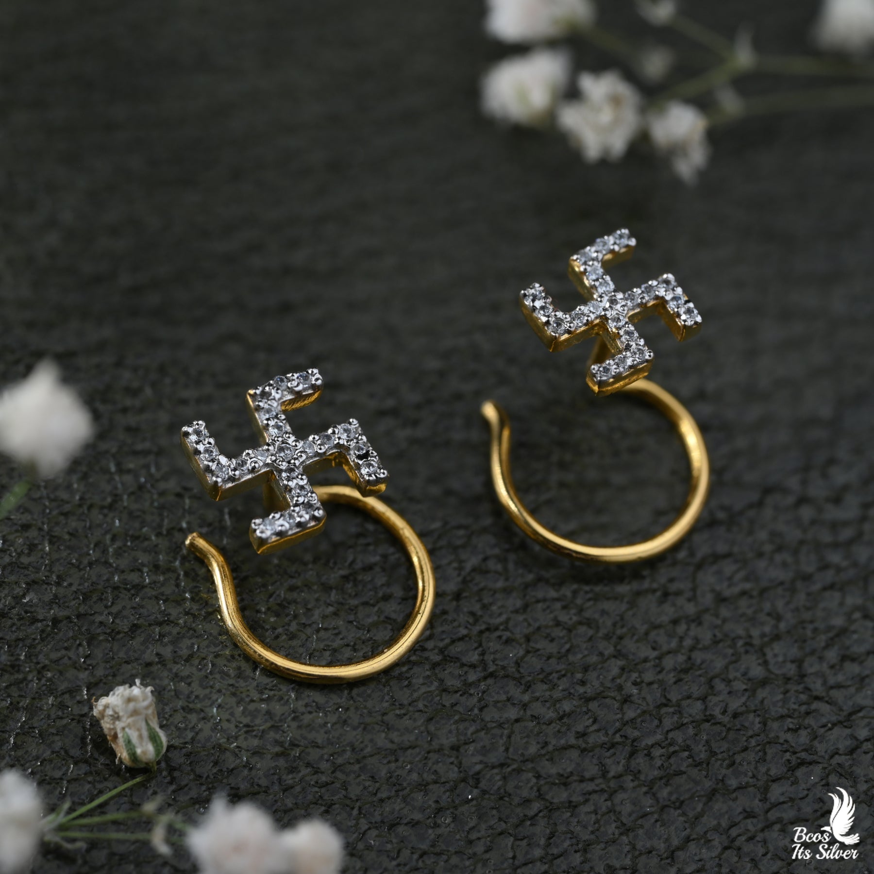 Theia Javle Swastik nosepin - 6438