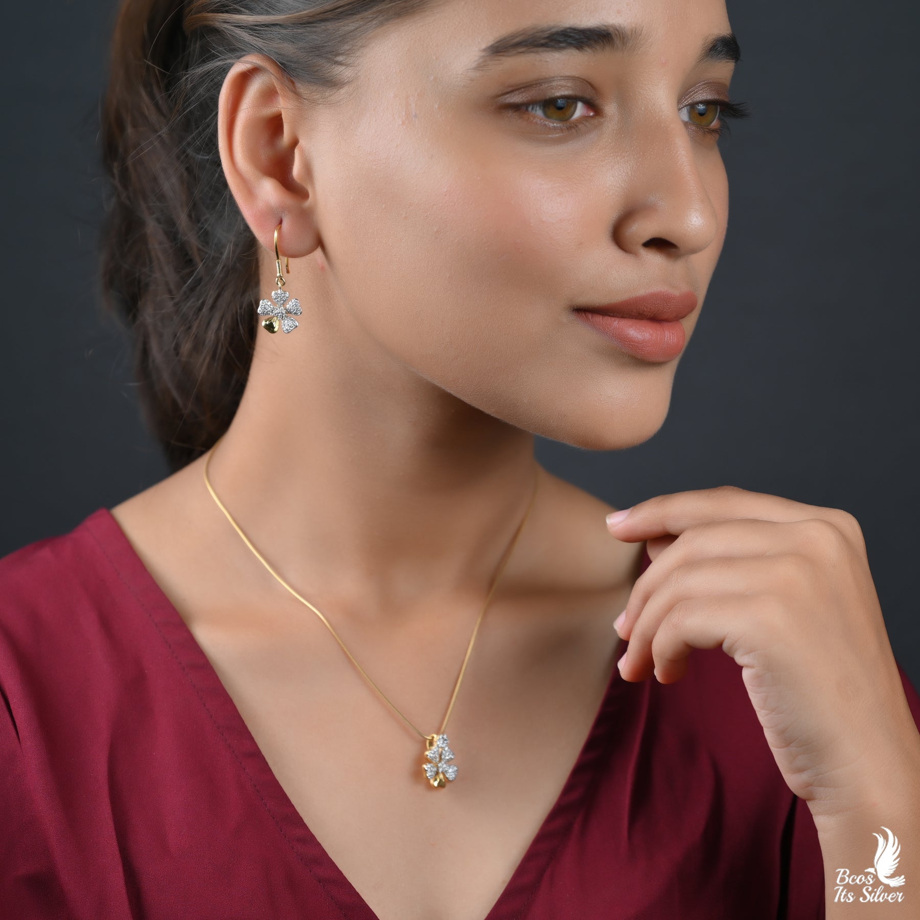 Theia Pendant with Earring - 3047