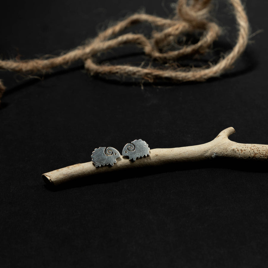 Sheep Earstud - 1272