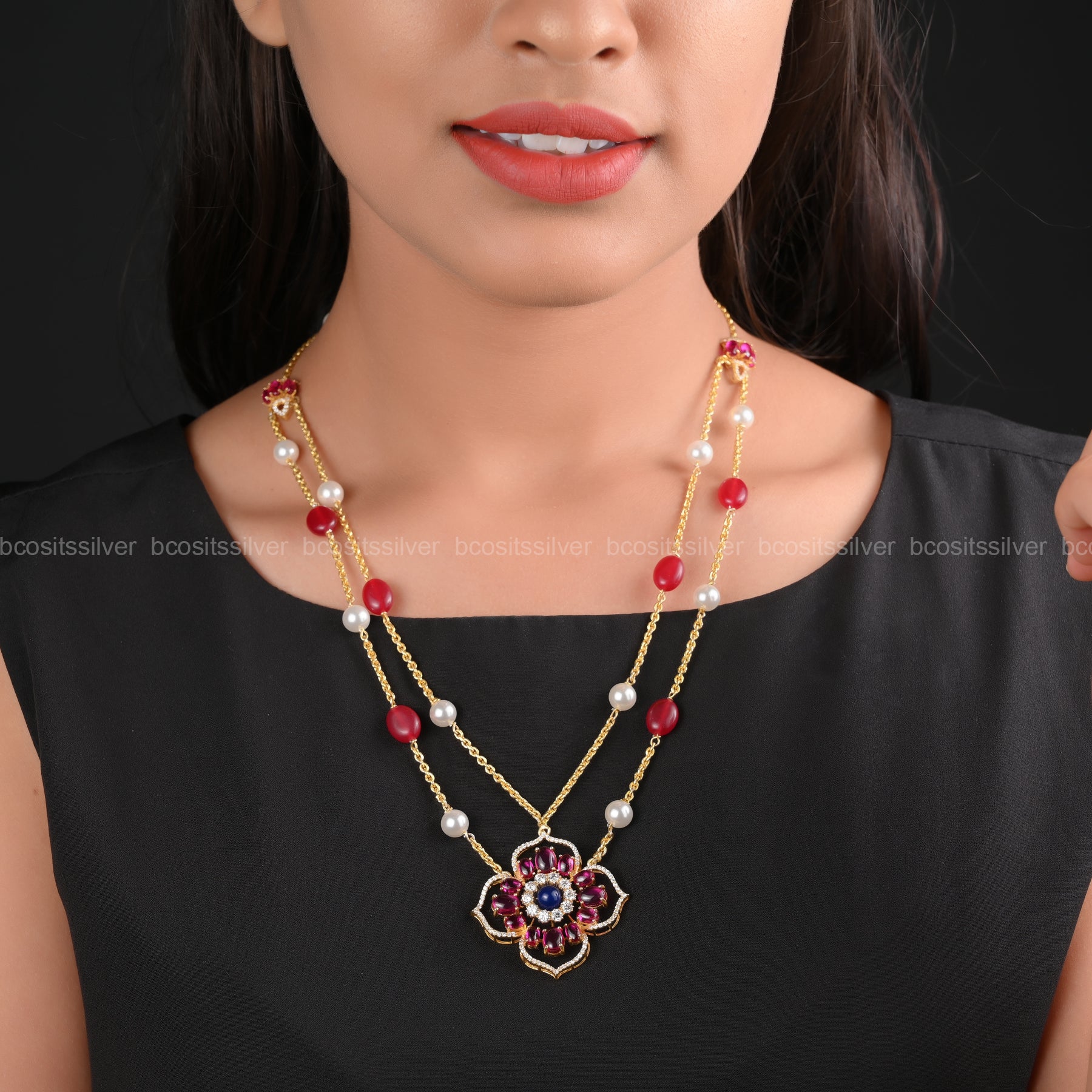 Iniya Pendent with Chain - 6446