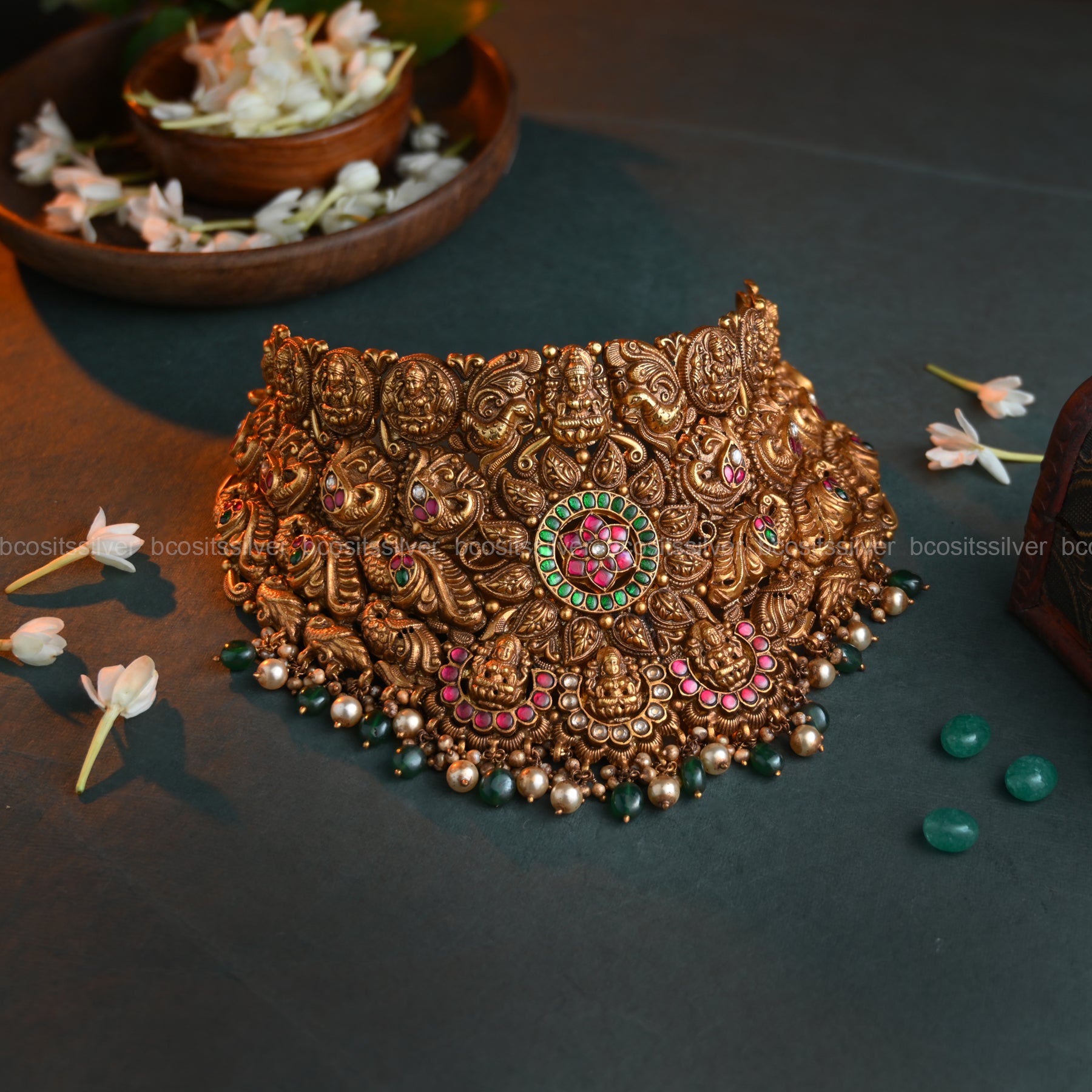 Gold Plated Navaratri Kundan Choker - 9002