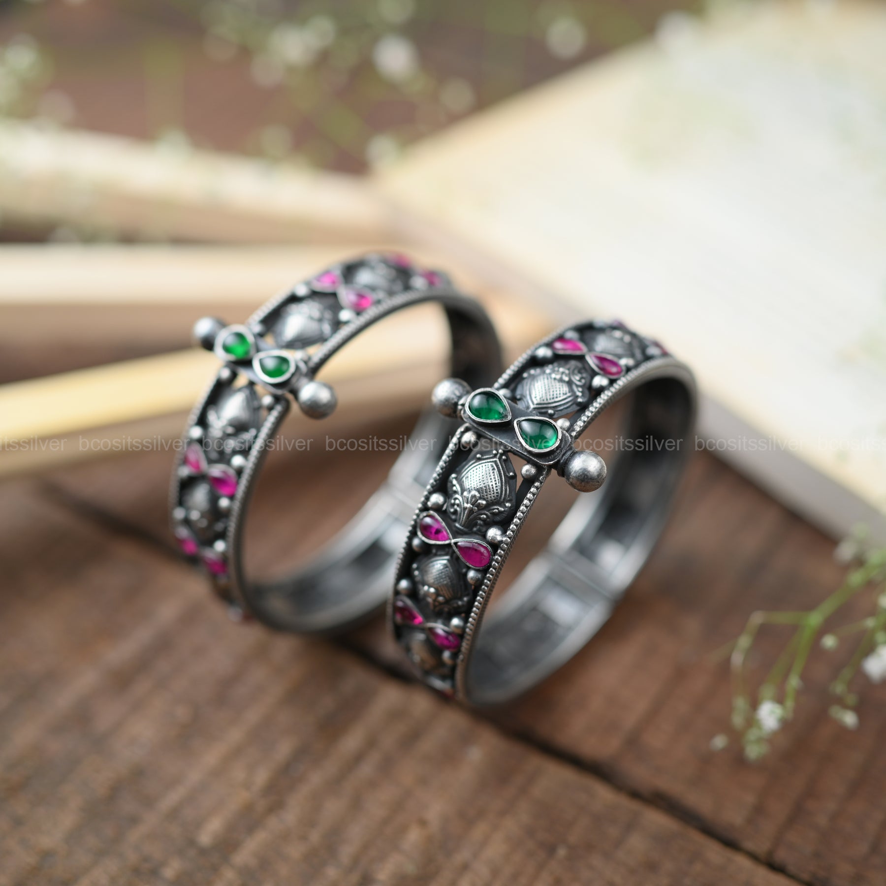 Oxidized Bangle - 1897