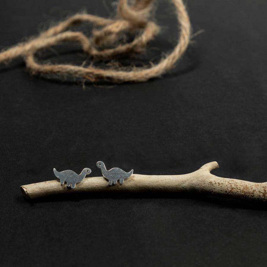 Pretty Dino Ear stud - 1275