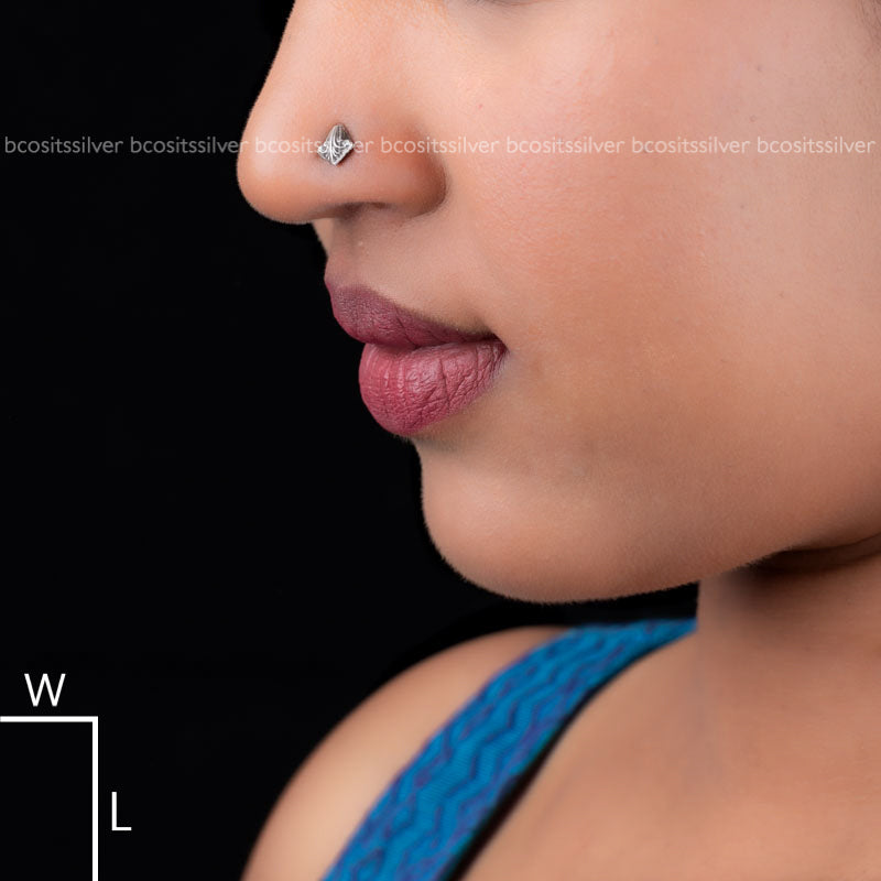 Small Nosepin Wire - 1038