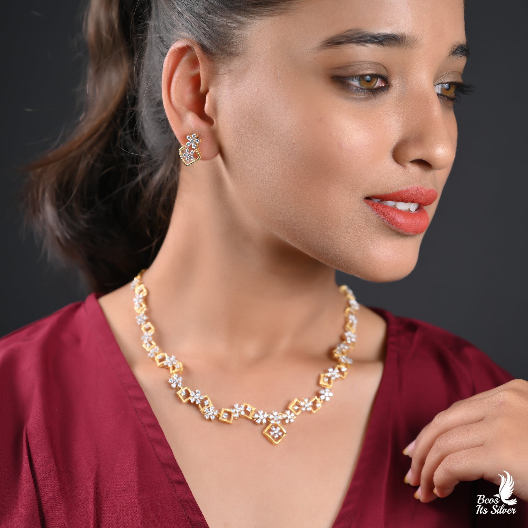Theia Diamond Look Square Neckpiece set - 2294