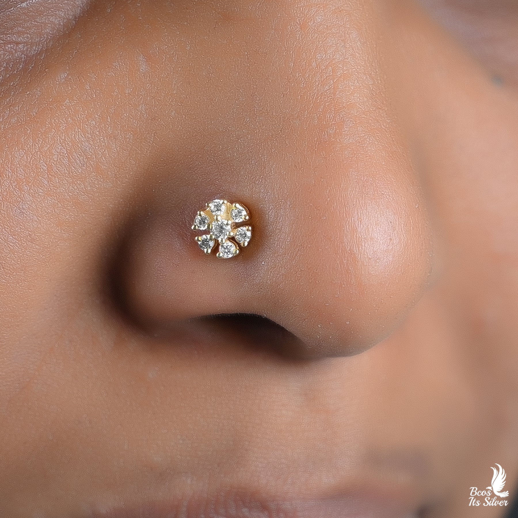 Theia diamond Look Nosepin- 2799
