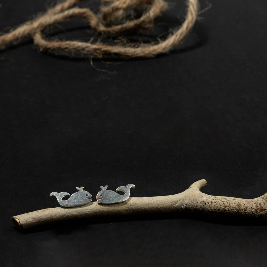 Whale Earstud - 1266